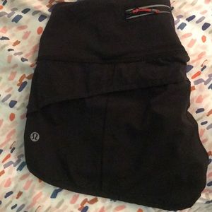 Lululemon black shorts
